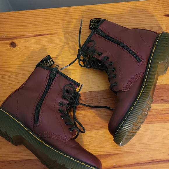 Dr. Martens 1460 Boot Oxblood Red Big Kids Size 1 - Picture 11 of 12